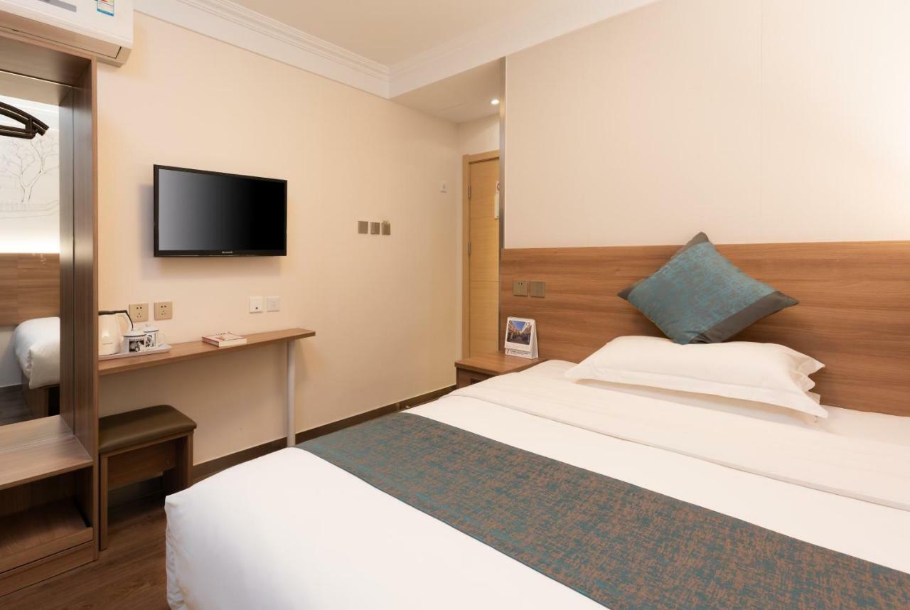 Zhong An Hotel Beijing Former Residence Of Journalist Edgar Snow -Free Laundry Service,Free Freshly Ground Coffee,Provide Tourism And Ticketing Service ,English Service ,Near Tian'Anmen Forbidden City,Wangfujing Walking Street Exterior foto